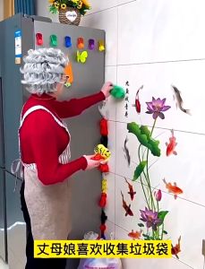 Mengumpul Penyimpanan Beg Sampah bags Plastic holder wall mount storage dispenser plastic kitchen organizer垃圾袋收纳袋塑料袋