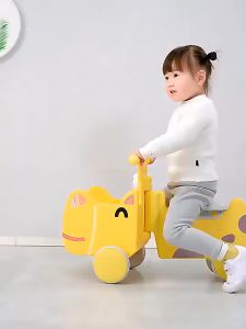 Mainan Anak Mobil Mobilan Dorong Kendaraan Ride-on Anak-Anak Bike Twist BABY MOO BALANCING CAR