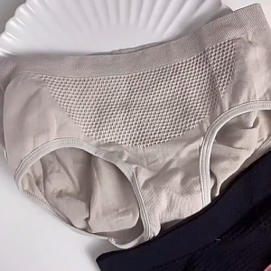 Sando Braless Adjustable Beautiful Back Vest Bra Breathable Seamless Wireless Thin Comfort Bra