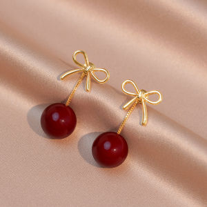 Pianist | Wearable Two Ways Red Pearl Earrings