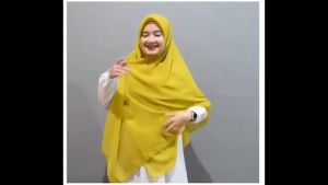 Termurah Hijab/jilbab Segi empat Wolfis jumbo 130x130 tebal adem tidak nerawang