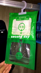 10pcs Household Hanging Hygroscopic Bag Wardrobe Dehumidifier Moisture-Proof Bag Mold Proof Drying Agent