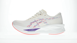 ASICS SONICBLAST รองเท้าวิ่ง Tempo / Daily training เบา ระบายอากาศดี Outsole: ยาง ASICSGRIP