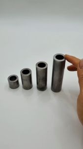 บูชเหล็กรูใน 18.3 มม. x ความยาว 1นิ้ว ขอบหนา บูชใช้สวมเพลา 18 มิลลิเมตร บูชสวมกับน็อต M18 ผิวภายในเรียบกลม บูช DIY