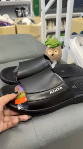 รองเท้าแตะ ADDA รองเท้าผู้ชาย รองเท้าพื้นหนา สี สีดำ Size 7-10 รุ่น 13GOO (K28)