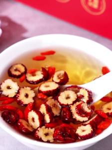EFUTON TEA | Health Preserving Tea with Longan Red Dates Goji Berries and Rose