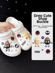 ZUYINBULUO | Stylish Female Clogs Accessories Black