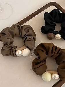 Gelung Rambut 简约珍珠大肠发圈 Pearl Hair Band Minimalist INS风优雅发绳女生 Style Scrunchie Elegant Hair Tie Women