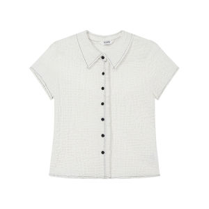 Design Slim Fitted Blouse