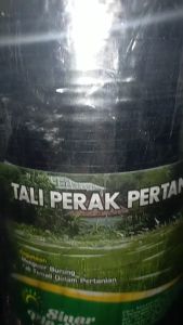 Tali pengusir burung sawah