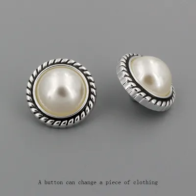 Exquisite Silver Pearl Plastic Buttons Womens Fashionable Elegant Shirt Sweater Coat Miniature Wind Outerwear Accessories