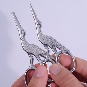 🇲🇾【READYSTOCK】 Retor Handicraft Scissors Vintage DIY Medieval Classic Scissors Gunting复古不锈钢仙鹤剪刀 十字绣剪刀