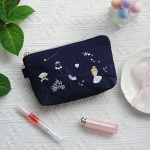 Cute Embroidered Cosmetic Bag Portable Handheld Pouch for Retouching Lipstick Air Cushion Sanitary Napkin Storage Tissue Pack