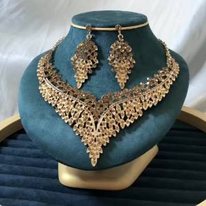 3PC Womens Fashion Starry Leaf Embellishments Necklace Earrings Jewelry Set Wedding Banquet Party Festival Gift 8884