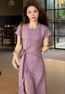 AB [ready stock] Elegant Midi A-Line Dress with Sweetheart Neckline and Bow Detail