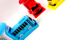 Mainan Edukasi Anak THE LITTLE BUS STATTION Tayo garasi Di Tekan dan Jalan Pull Back // Mainan Kendaraan toya garace station MT 42/44