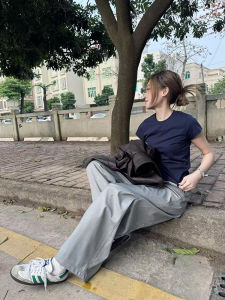 Áo Thun Nữ Tay Ngắn Màu Đen Thường Ngày Thời Trang Mùa Hè Ôm Vừa Vặn Thoải Mái Đa Năng Cổ Tròn Chất Liệu Cotton