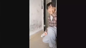 Cat Putih Dinding Rumah White Paint Raya Wall Touchup Repair Paste Roller Brush Patching TOLUS