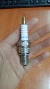 BOSCH PLUG (OLD CAR USE)216 B0I-HDO W8DC