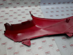 Kymco Genuine Parts 83500-LFC8-B50-R6P Cover R. Body (Red) for Visa R 110 (2010) KB22BB