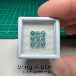 พทาย(blue zircon) จากเขมร เจียระไนทรงกลม (ราคาต่อเม็ด) เหลี่ยมชั้น สีฟ้าสวยงามไม่มีตำหนิ ไฟดีมาก