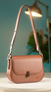 Túi Lata (Thời trang nữ đi chơi size 21 - Túi đeo chéo da  HN126)