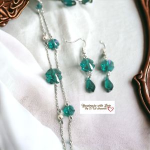 [D.T.C Crystals] Swarovski Emerald Clover Bracelet