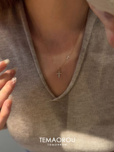 S925 Sterling Silver Double Cross Pendant Necklace Sparkling Sweater Chain Versatile Choker Necklace Fashionable Jewelry Accessory