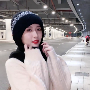 PaulWeekend หมวกถักฤดูหนาวและชุดผ้าพันคอของ มีซับในขนแกะป้องกันคออุ่นดีไซน์แบบชิ้นเดียวทันสมัยสำหรับผู้หญิง