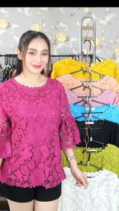 Kiss Me Kloset เสื้อลูกไม้ทั้งตัว มีซับใน ทรงแขนกระดิ่ง ไม่บางไม่ย้วย