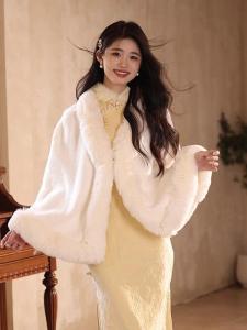 Yellow New Chinese Style Reformed Cheongsam 2024 New Winter Long Sleeve Thickened Young Style Girl Elegant High-end Retro