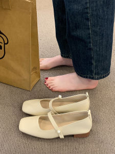 Fashionable Mary Jane Flat Bottom Shoes for Women Spring 2025 Square Head Gentle Opening Low Heel Soft Rubber Sole Shoes