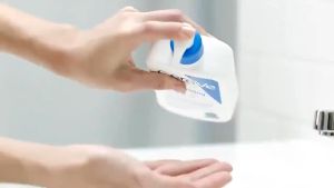 CeraVe Body Moisturizing Lotion 236ML long-lasting brightening and moisturising Normal to Dry Skin