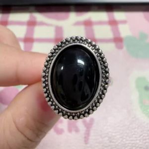 Huitan Vintage Women Ring Silver Color Simple Design Party Inlaid Black Stone Bohemian Jewelry for Lady Retro Metal Accessories
