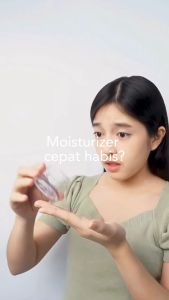 GLAD2GLOW Moisturizer Series 100gr || Centella Allantoin Shooting Gel ||  Pomegranate 5% Niacinamide Brightening
