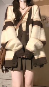 เสื้อสเวตเตอร์ถักขนแกะลายทางคอวีสีบล็อกย้อนยุคสำหรับผู้หญิง เสื้อคลุมกันหนาวหลวมๆ สไตล์ฤดูใบไม้ร่วง/ฤดูหนาว แขนยาว