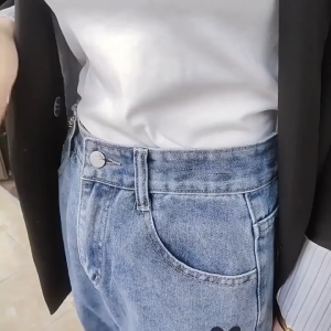 Peniti Celana Jeans & Aksesoris Hijab Motif Mutiara