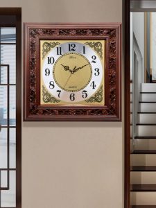 Retro Chinese Style Large Square Wooden Quartz Wall Clock Silent Living Room Decorative Timepiece Traditional Gongzhong Format