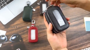 Dompet Remote Gantungan Kunci Mobil / Motor Keyless Premium Kulit Sintetis / Pouch Keychain