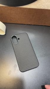 Ốp Lưng Từ Tính Sợi Carbon Cho iPhone 16 Pro Max/16 Pro - Chống Sốc Chống Xước Chất Liệu Sợi Aramid Thật Với Bề Mặt Chống Trơn Trượt