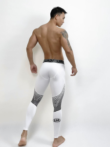 กางเกงขาสั้นกีฬาบาสเก็ตบอลทรงสลิมฟิตสำหรับผู้ชาย ทรงสลิมฟิต ระบายอากาศได้ดี แห้งเร็ว ดีไซน์ลำลอง ฤดูร้อน 2024