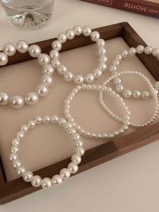 French Vintage Simple Simulated Pearl Elastic Bracelet Fashionable Lightweight Luxury Daily Versatile Pearl Charm Bracelet