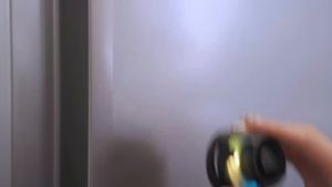 Loa Bluetooth tích hợp nam châm G200 | Ngoại hình xuyên thấu kết hợp LED RGB | Thời lượng lên tới 7H | Bảo hành 15 Tháng