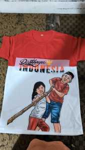 kaos anak2 kaos MERAH PUTIH/KAOS fashion kaos 17 agustus45/hut 80/anak berdua tarik tambang