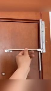 Light and simple door closer household stainless steel automatic door closer automatic door buffer Door opener