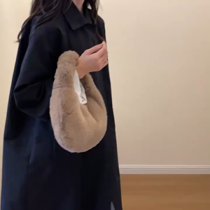 SEA YADOU ใหม่กระเป๋าเกี๊ยวแบบพกพาใหม่ฤดูใบไม้ร่วงและฤดูหนาวแฟชั่นกระเป๋าขนสัตว์แบบพกพากระเป๋าตุ๊กตาฤดูหนาวกระเป๋าหญิง