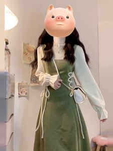 Váy Midi Xanh Lá Cây Phong Cách Pháp Cổ Điển Dành Cho Nữ Mùa Thu Đông 2025 Váy Dài Cạp Cao Thanh Lịch Cao Cấp Mới Về