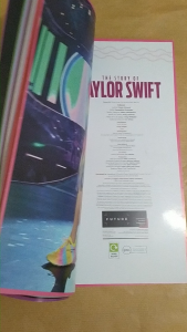 The Story of TAYLOR SWIFT - GLOBAL ICON (Bookazine)