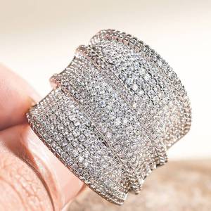 Huitan Luxury Wide Ring for Women Wedding Party Fashion Accessories Full Bright Cubic Zirconia Gold Color/Silver Color Jewelry