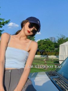 เสื้อกั๊กสายเดี่ยวแขนกุดผ้าไหมน้ำแข็งสั้นเซ็กซี่ไซส์ใหญ่สำหรับผู้หญิง ฤดูใบไม้ผลิและฤดูร้อน เสื้อชั้นในสั้นสำหรับใส่ใต้เสื้อผ้า